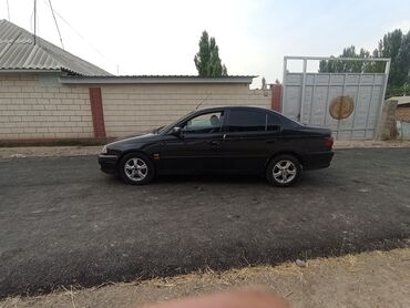 тойота ланкузер: Toyota Avensis: 2001 г., 2 л, Механика, Дизель, Седан