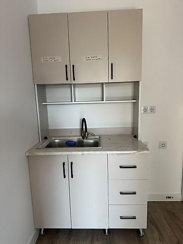 Продаю кухню, в наличии 4 штуки, с раковиной, но без смесителей