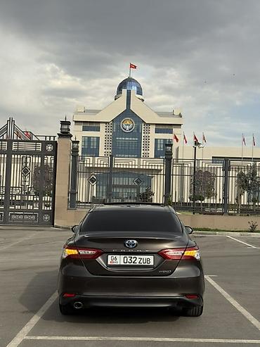сиденя голф 3: Toyota Camry: 2018 г., 2.5 л, Автомат, Гибрид, Седан — 7