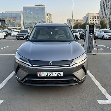 bid e5: BYD Yuan Up: 2025 г., 0.1 л, Автомат, Электромобиль, Кроссовер — 2