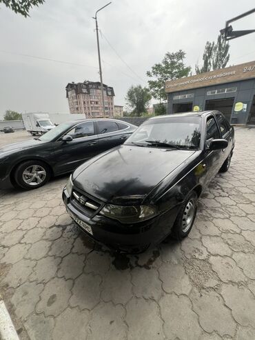 Daewoo: Daewoo Nexia: 1996 г., 1.5 л, Механика, Бензин, Хэтчбэк