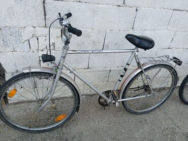 bicikle za devojcice: Na prodaju musko biciklo torpedo. Brzine u glavi. Gume odlicne