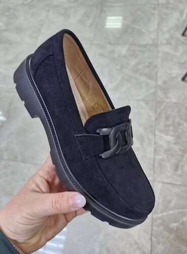 crni blejzer zenski: Loafers, 37