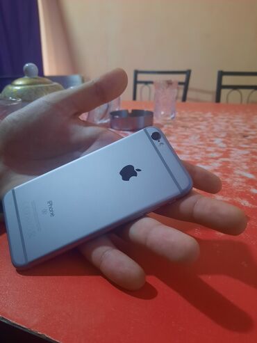 iphone 6s islenmis: IPhone 6s, 32 GB, Gümüşü