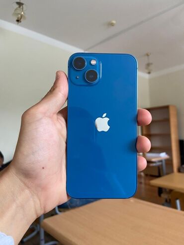 Bentley: IPhone 13, 128 ГБ, Голубой, Гарантия, Беспроводная зарядка, С документами