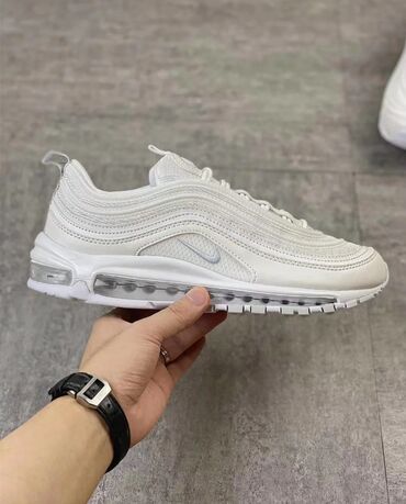 Sneakers & Athletic Shoes: NK Air Max 97