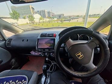 скутера в бишкеке: Honda Fit: 2003 г., 1.3 л, Вариатор, Бензин — 6