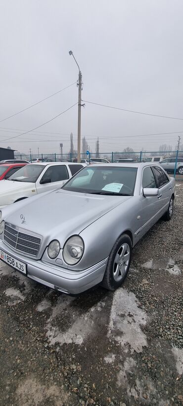 Mercedes-Benz: Mercedes-Benz E-Class: 1997 г., 2 л, Механика, Бензин, Седан