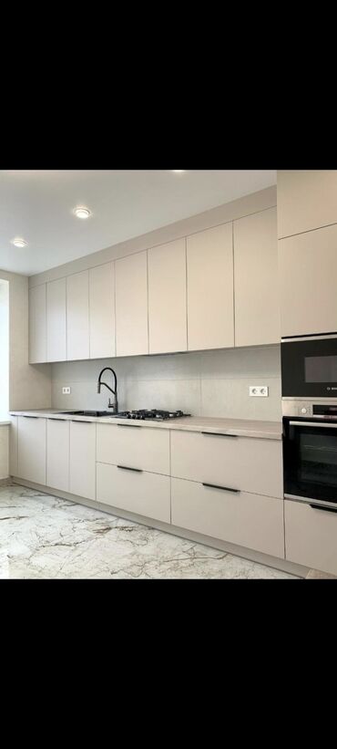 Sifarişlə mətbəx mebeli: Sifarişlə mətbəx dəsti, Özü çəkən petlələr, Sadə laminat, Kredit yoxdur, Pulsuz çatdırılma — 15