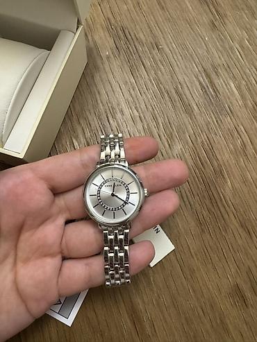 anne klein: Anne Klein qadın saatı – model AK-5307SVSV - Korpus: paslanmayan — 2