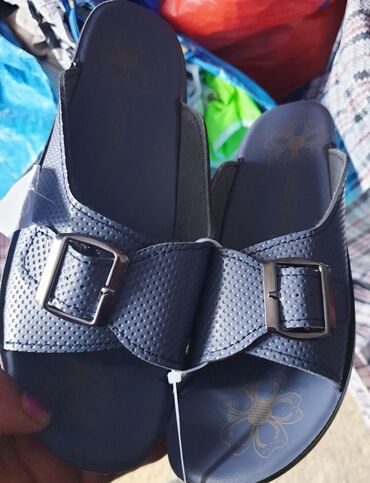 Sandals & Flip-flops: Rasprodaja papuce nove zenske muske br 37 38 39 4 para za 1000 din