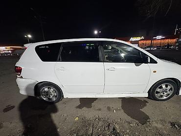 л300 делика: Toyota Ipsum: 2002 г., 2.4 л, Автомат, Бензин, Минивэн — 3