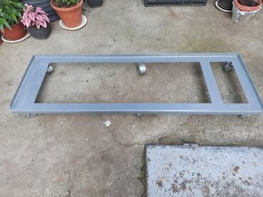 decija daska za wc solju: Kolica za veću t-a peć. Dimenzije 116cm x 37cm.   Točkovi nisu nešto