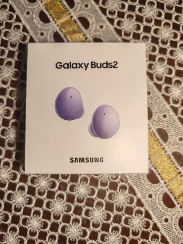 samsung notebooklar: Salam. Qulaqcıq Samsung Galaxy Buds 2-dir. İstifadə olunmayıb