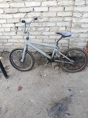 куплю б к: BMX-велосипед с небольшими колесами (ориентировочно 20"), стальная — 1