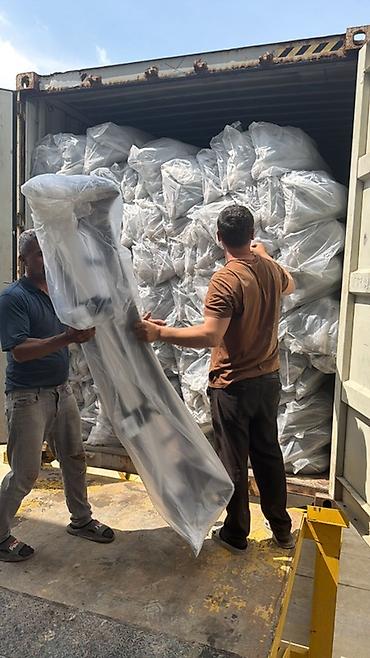 Məhsul: Qara metallik geyim asılqanları (stasionar mağaza asılqanı)