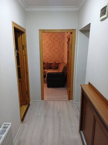 Köhnə tikili: Sumqayıt, 3 otaqlı, Köhnə tikili, 59 kv. m — 2