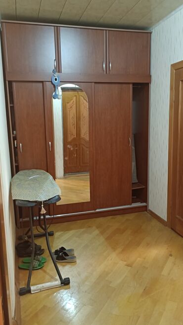 Mənzil kirayələyirəm: 2 otaqlı, 57 kv. m -da lalafo.az — 3 Mənzil kirayələyirəm: 2 otaqlı, 57 kv. m — 3