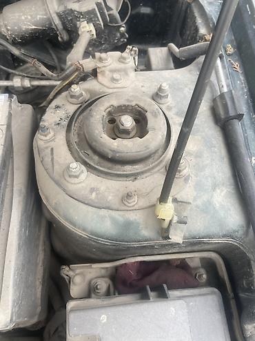 Mazda: Mazda 323: 2000 г., 1.5 л, Автомат, Бензин, Хэтчбэк — 6