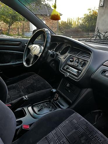 авто прод: Honda Accord: 1998 г., 1.8 л, Автомат, Бензин, Седан — 6