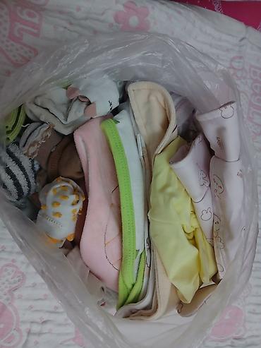 Другие детские вещи: Продаю от 50 до 200 сомбодикиполотенца,пледики,обувь и многое — 11