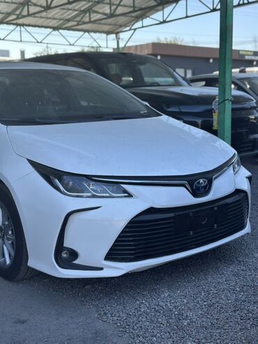 тайота карола 2022: Toyota Corolla: 2021 г., 1.8 л, Вариатор, Гибрид, Седан