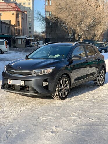 Kia: Kia Stonic: 2018 г., 1.6 л, Робот, Дизель, Кроссовер