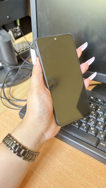 işdenmiş telfonlar: Redmi note 11 64gb Ideal veziyyetde hecbir problem yoxdur yeni