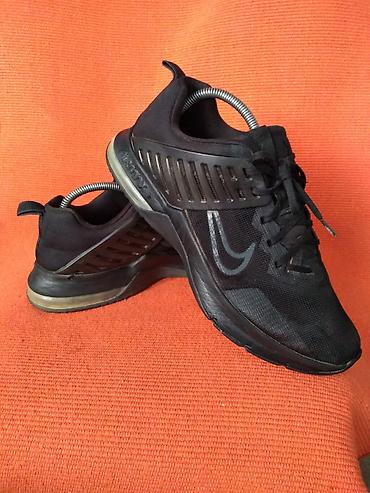 Patike: NIKE AIR MAX muske patike brojj 45. Duzina unutrasnjeg gazista 29 cm — 1