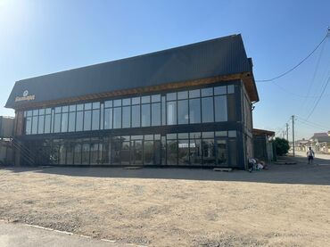 долгосрочная аренда новопавловка заря: Сдается коммерческое помещение площадью 409 кв.м на первый второй этаж