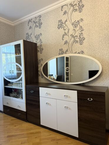 Qonaq otağı dəstləri: İşlənmiş, Dolab, Komod, TV altlığı, Kredit yoxdur