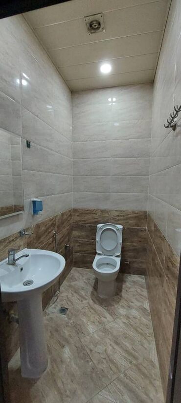 Mənzil kirayələyirəm: 3 otaqlı, 115 kv. m — 6