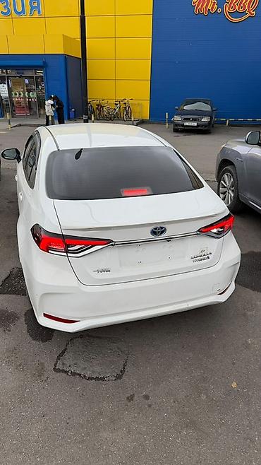 армения обмен: Toyota Corolla: 2019 г., 1.8 л, Вариатор, Гибрид, Седан — 5