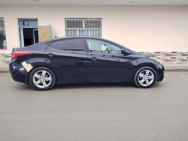 Hyundai: Hyundai Elantra: 1.8 l | 2013 il Sedan