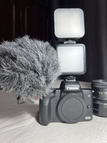 Фотоаппараты: Продается фотоаппарат CANON M50 mark ii,камера в отличном состоянии