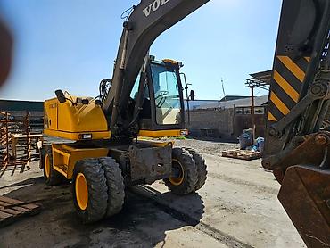 Экскаваторы: Экскаватор — 11