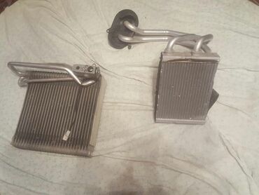 Другие детали для мотора: Нижняя подушка двигателя.Черный кронштейн из металла с креплением и — 9