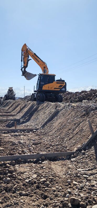 Услуги экскаватора: Экскаватор | Демонтаж, Планировка участка, Канализация, септик — 3