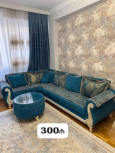 Digər mebel: F99Divan satılır jurnalni ilə birlikdə 300₼. Açılır bazası var.Ünvan — 1