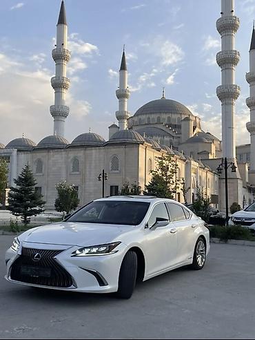 Lexus ES: 2019 г., 2.5 л, Автомат, Гибрид, Седан