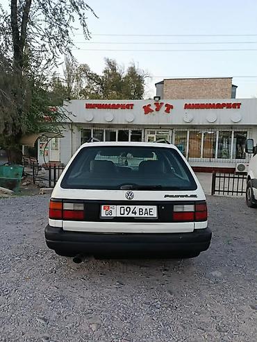 lexsus 570: Volkswagen Passat Variant: 1992 г., 1.8 л, Механика, Бензин, Универсал — 4