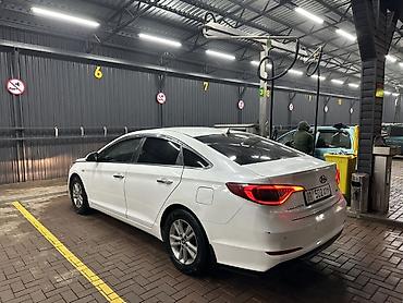 Hyundai: Hyundai Sonata: 2017 г., 2 л, Типтроник, Газ, Седан — 5