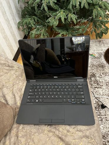 Dell: İşlənmiş Dell Latitude, 12.5 ", Intel Core i5, 256 GB