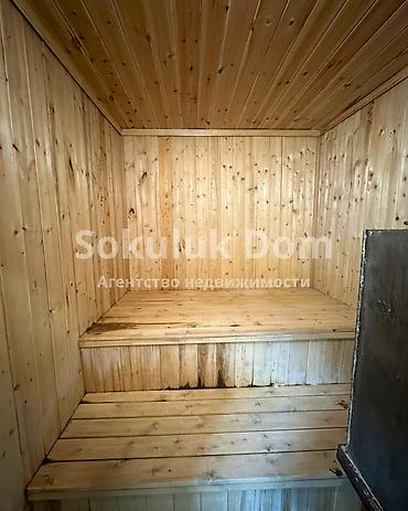 Продажа коттеджей и домов: 🏠Продается дом в с. Сокулук 🟡Комнаты: 4 🟡Участок: 12 соток — 9