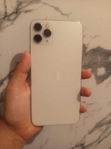 айфон 11 обычный: IPhone 11 Pro Max, 256 ГБ, цвет серебристый (белая задняя панель). На — 2
