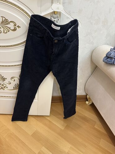 Oyuncaqlar: Zara kids 140 olcu 10 yawvilvet 1 defe geyilib olcu uygun olmadigi