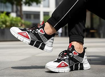 Мужские кроссовки, 41, 42, Adidas, Новый, цвет - Белый, Самовывоз