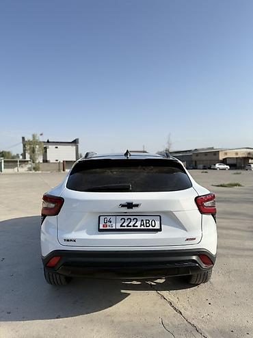 Продажа авто: Chevrolet Trax: 2023 г., 1.2 л, Автомат, Бензин, Кроссовер — 4