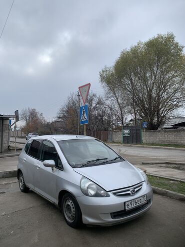 лексия машина: Honda Fit: 2003 г., 1.3 л, Вариатор, Бензин, Хэтчбэк