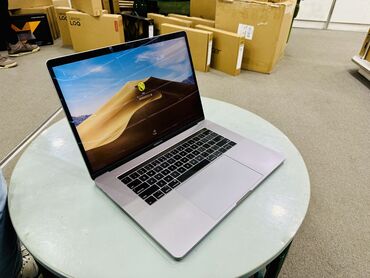 чехол macbook: Ноутбук, Apple, 32 ГБ ОЗУ, Intel Core i7, 15.4 ", Б/у, Игровой, память SSD